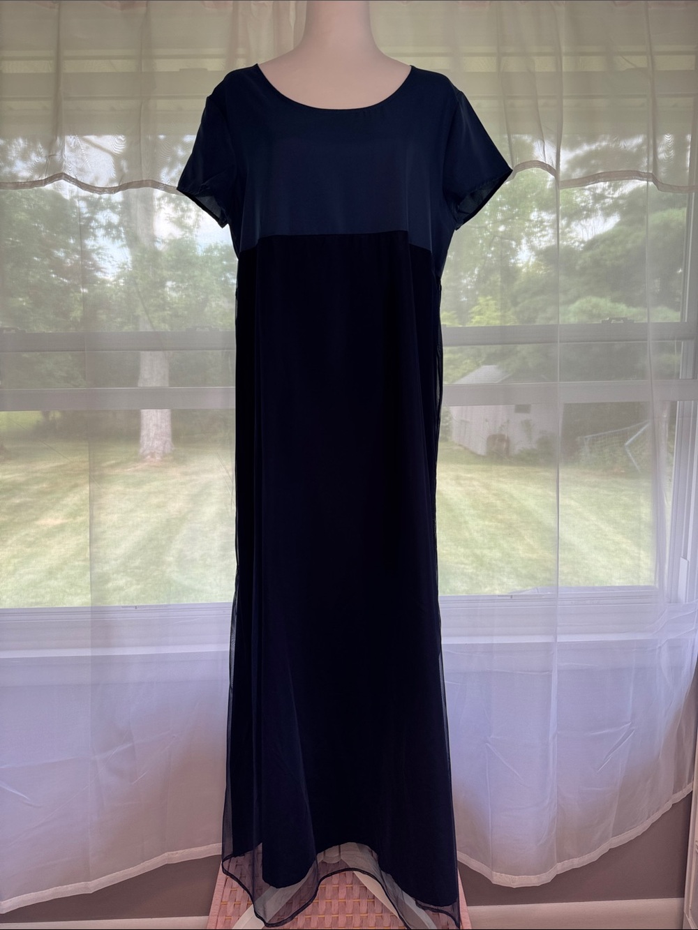 Navy Short-Sleeve Maxi Dress - Timeless Easy-Wear Style